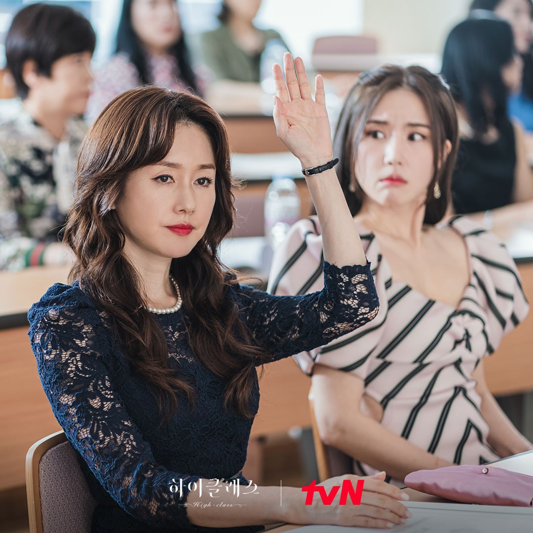 Jo Yeo Jeong se niega a ser intimidado por las otras madres en 