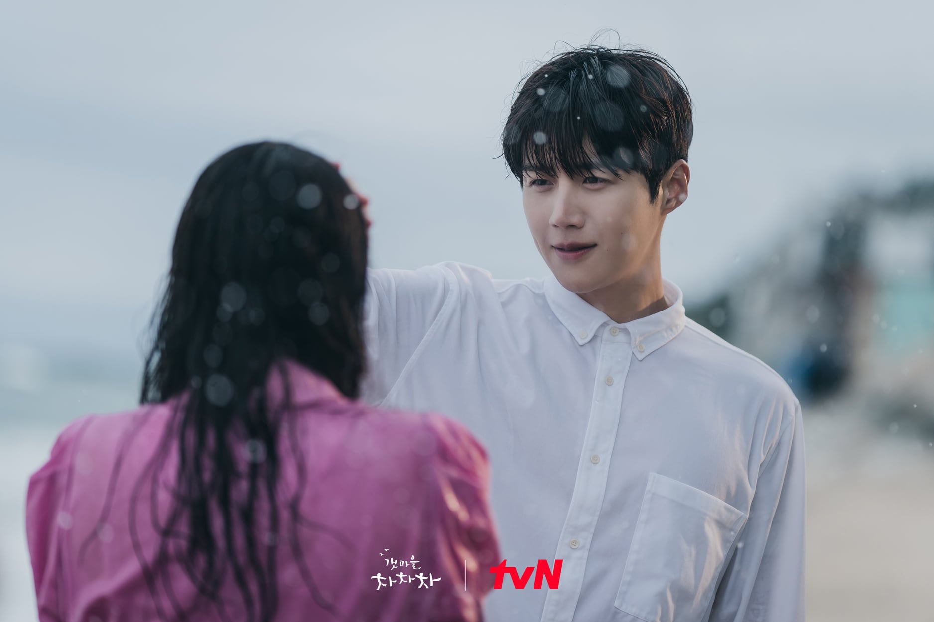 4 de los finales de episodios de “Hometown Cha-Cha-Cha” más emocionantes hasta ahora