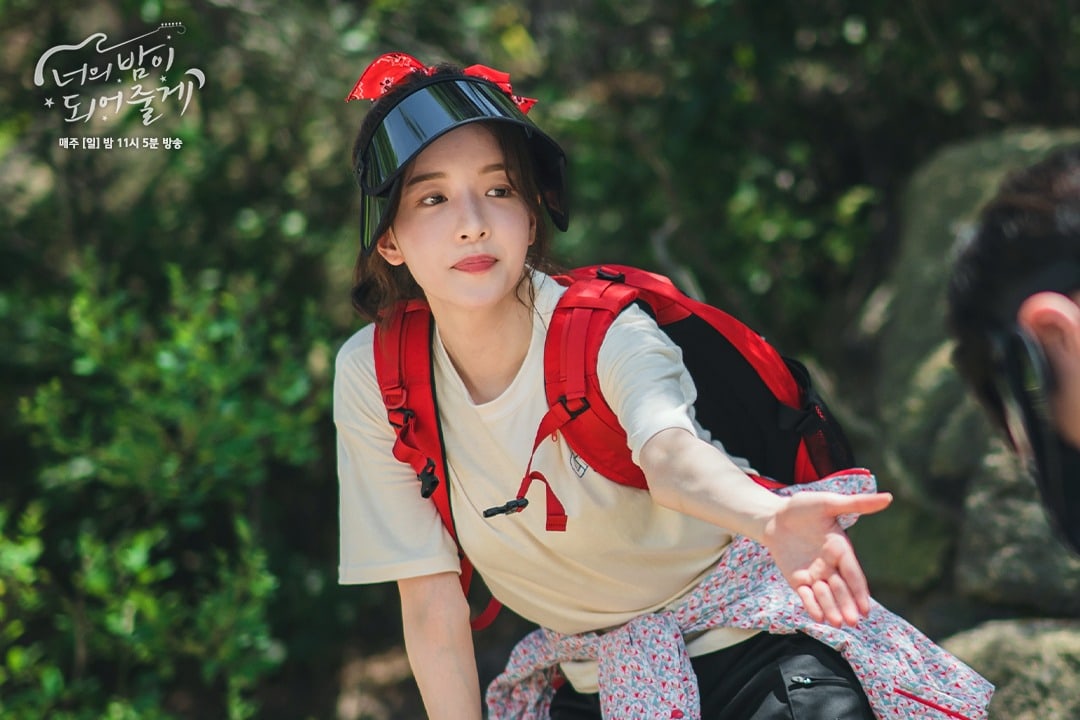 Jung In Sun y Lee Jun Young intentan hacer senderismo para tratar su sonambulismo en 