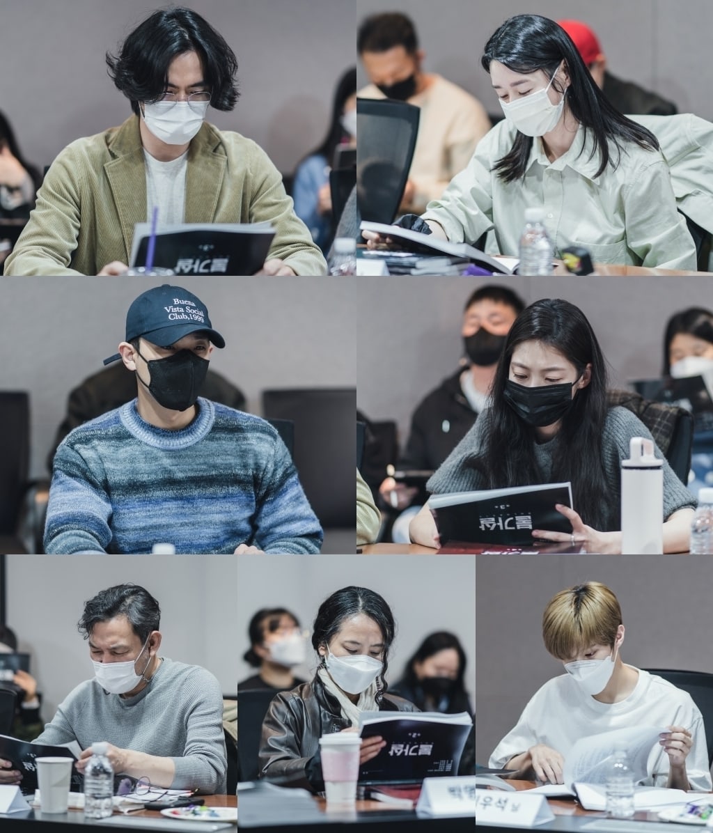 Lee Jin Wook, Kwon Nara, Lee Joon, Gong Seung Yeon y más asisten a la lectura de guión del próximo drama de fantasía