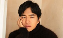 Lee Jin Wook en conversaciones para protagonizar un nuevo drama romántico