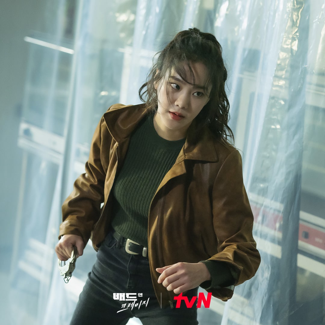 Lee Dong Wook, Wi Ha Joon, Han Ji Eun y Cha Hak Yeon se preparan para una investigación impredecible en “Bad And Crazy”