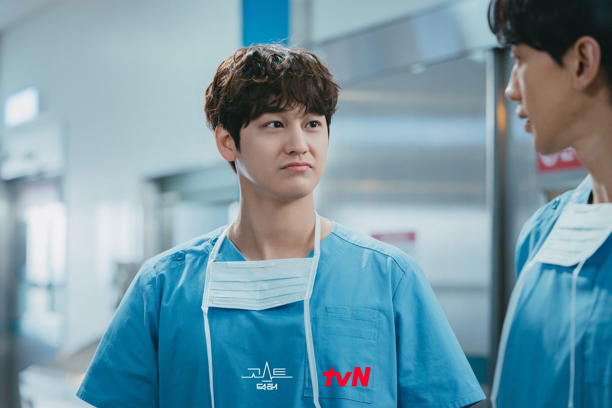 Rain, Kim Bum, Uee y Son Naeun de Apink comparten comentarios finales después del final de “Ghost Doctor”