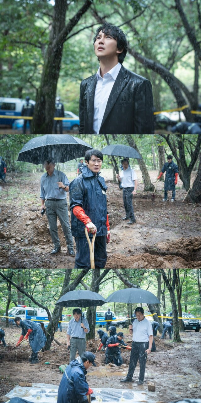 Kim Nam Gil y Jin Sun Kyu buscan desesperadamente pistas bajo la lluvia torrencial en “Through The Darkness”