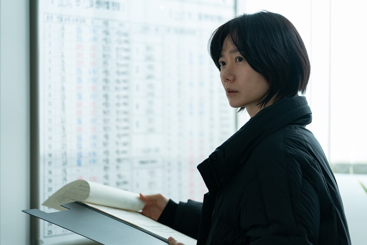 Bae Doona se transforma en una detective decidida con fuertes convicciones en nueva película de July Jung